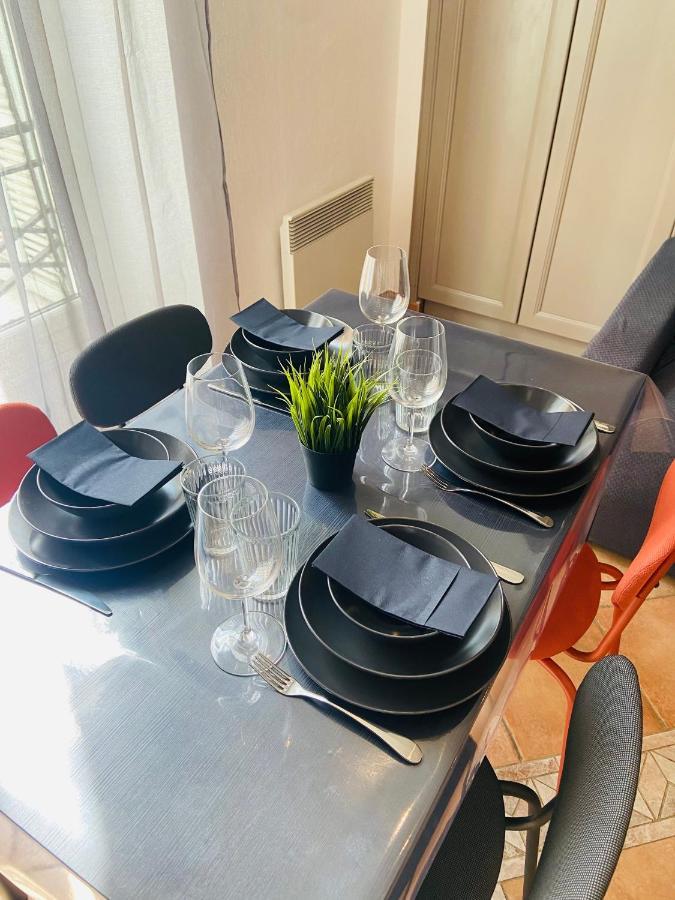 Corso Home- Central Apartment In Ментона Екстериор снимка