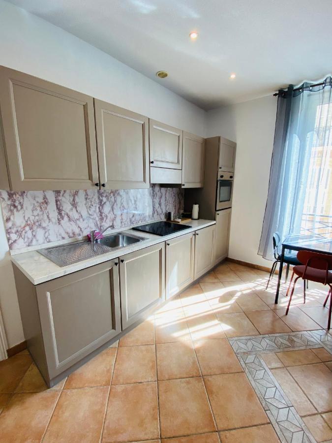 Corso Home- Central Apartment In Ментона Екстериор снимка